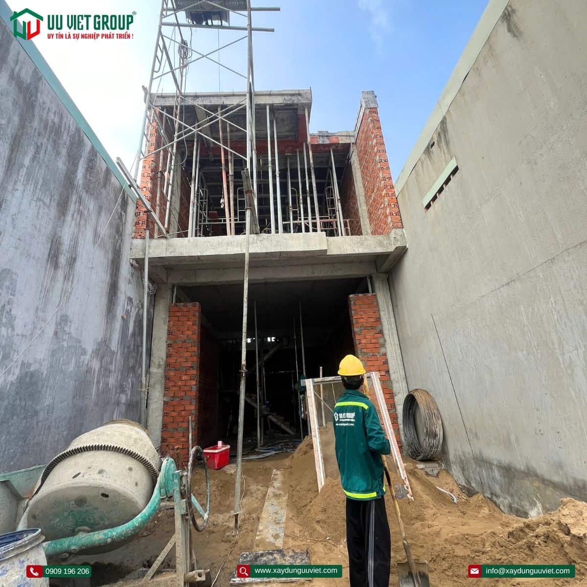 Tiến độ thi công nhà phố hiện đại