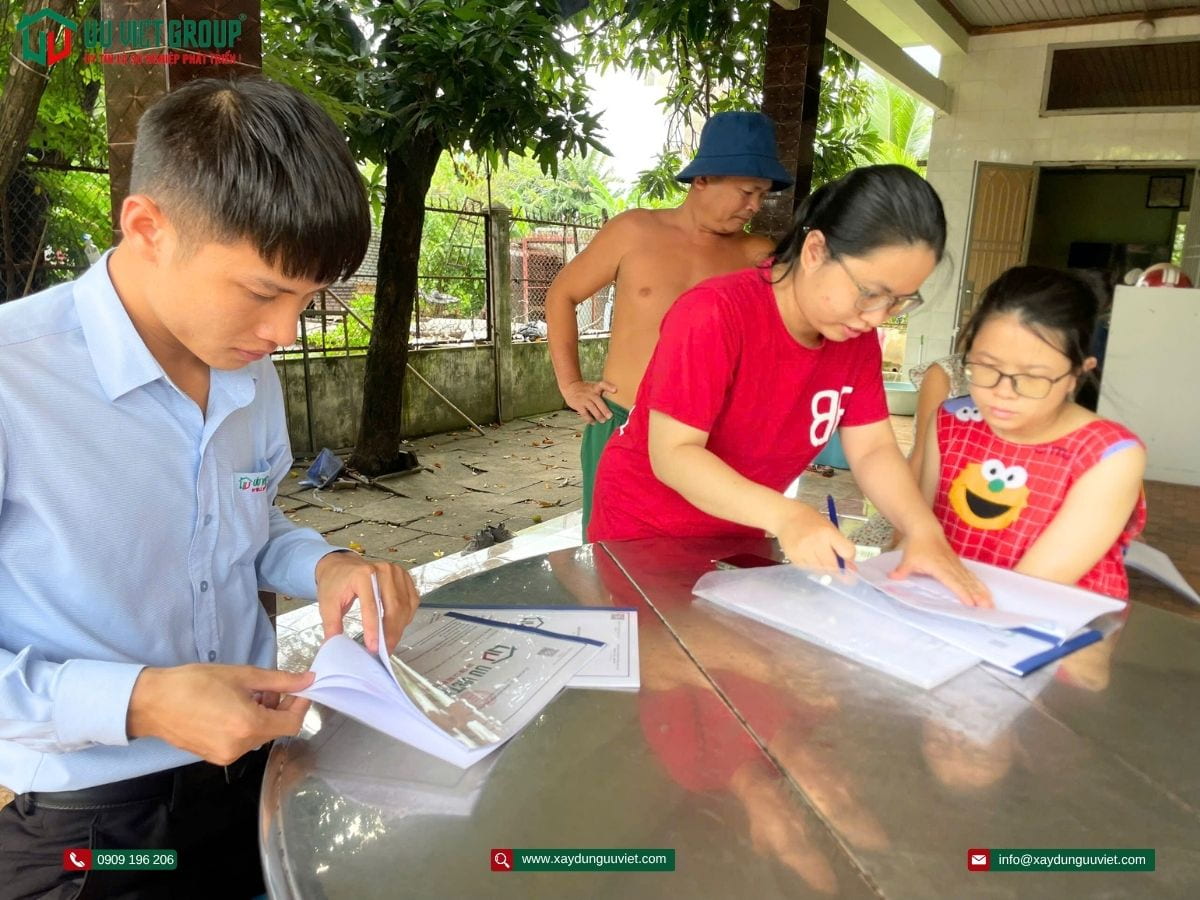 Ký hợp đồng xây nhà mới quận 12