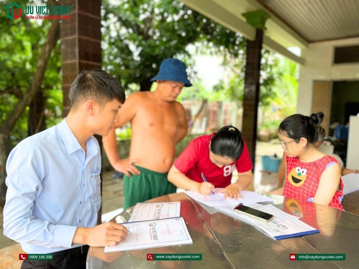 Ký hợp đồng xây nhà mới quận 12