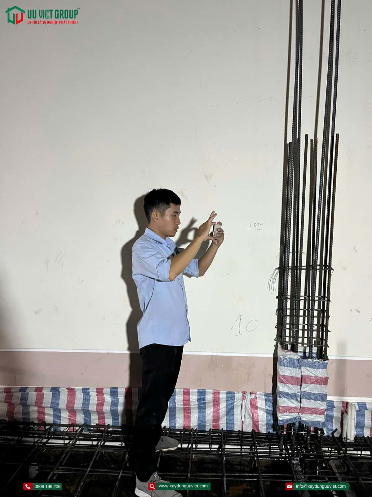 Đổ bê tông nhà sàn phố