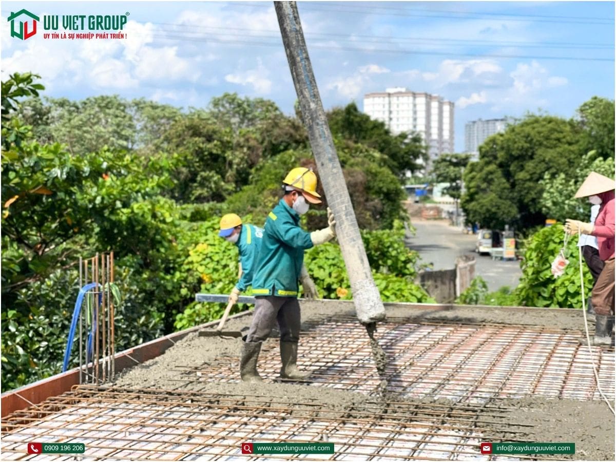 Tiến độ đổ bê tông sàn nhà phố quận 12