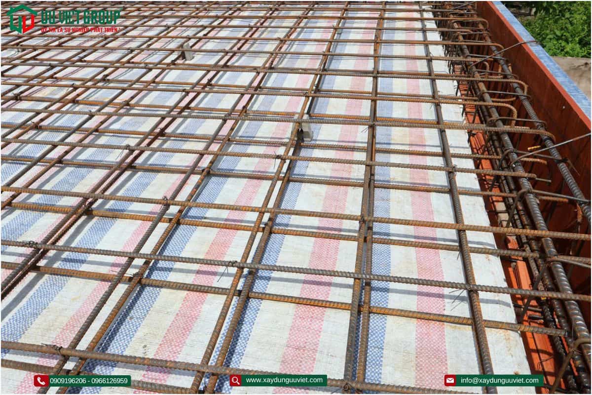 Tiến độ đổ bê tông sàn nhà phố quận 12