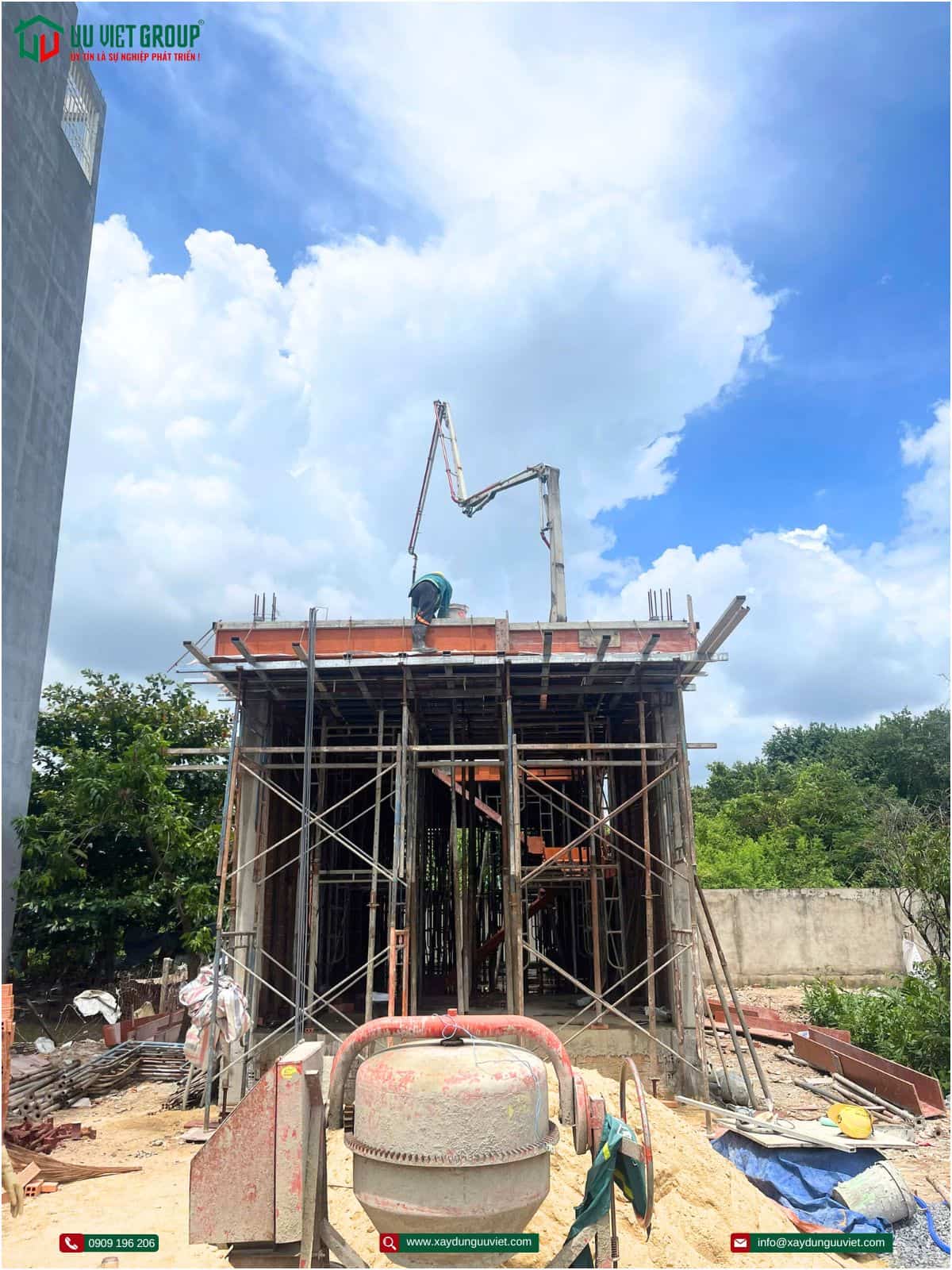 Tiến độ đổ bê tông sàn nhà phố quận 12