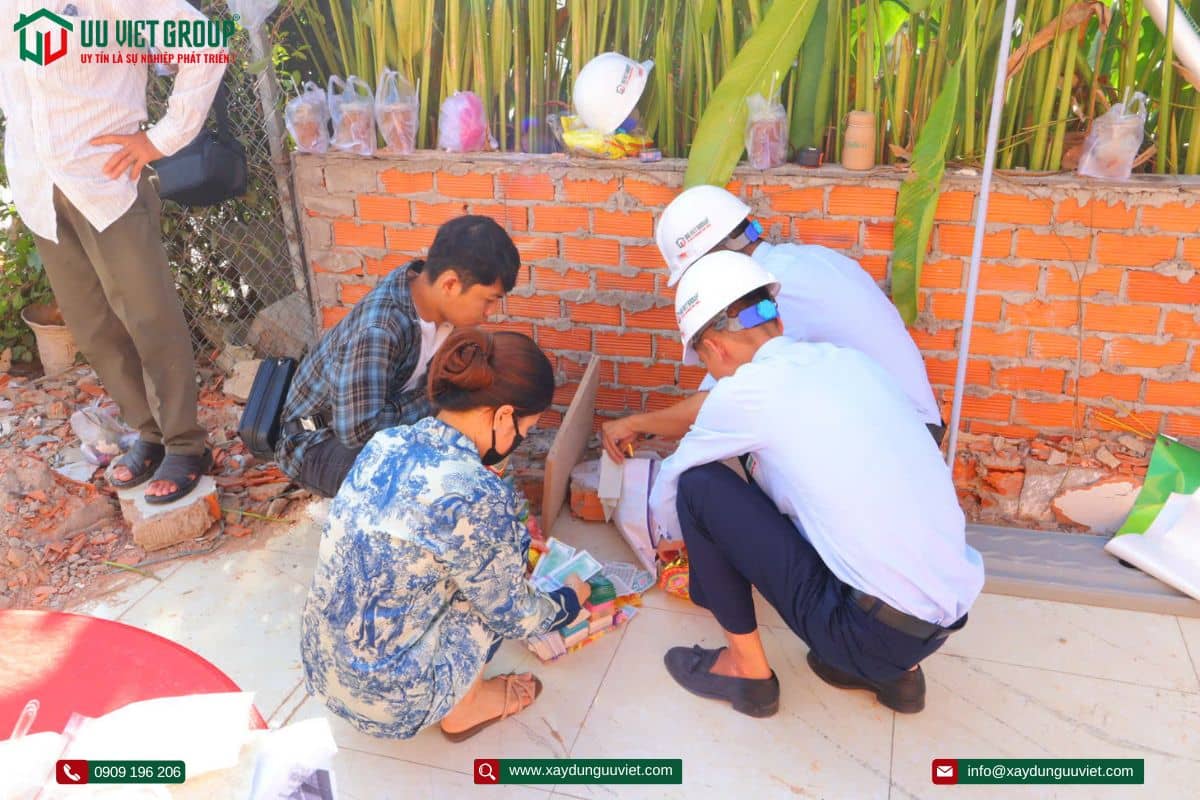 Khởi công nhà phố tại Hóc Môn