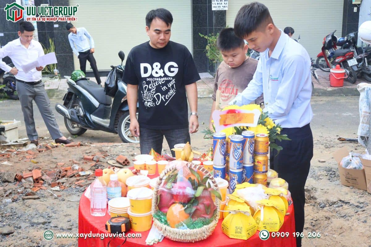 Khởi công nhà mới quận 12