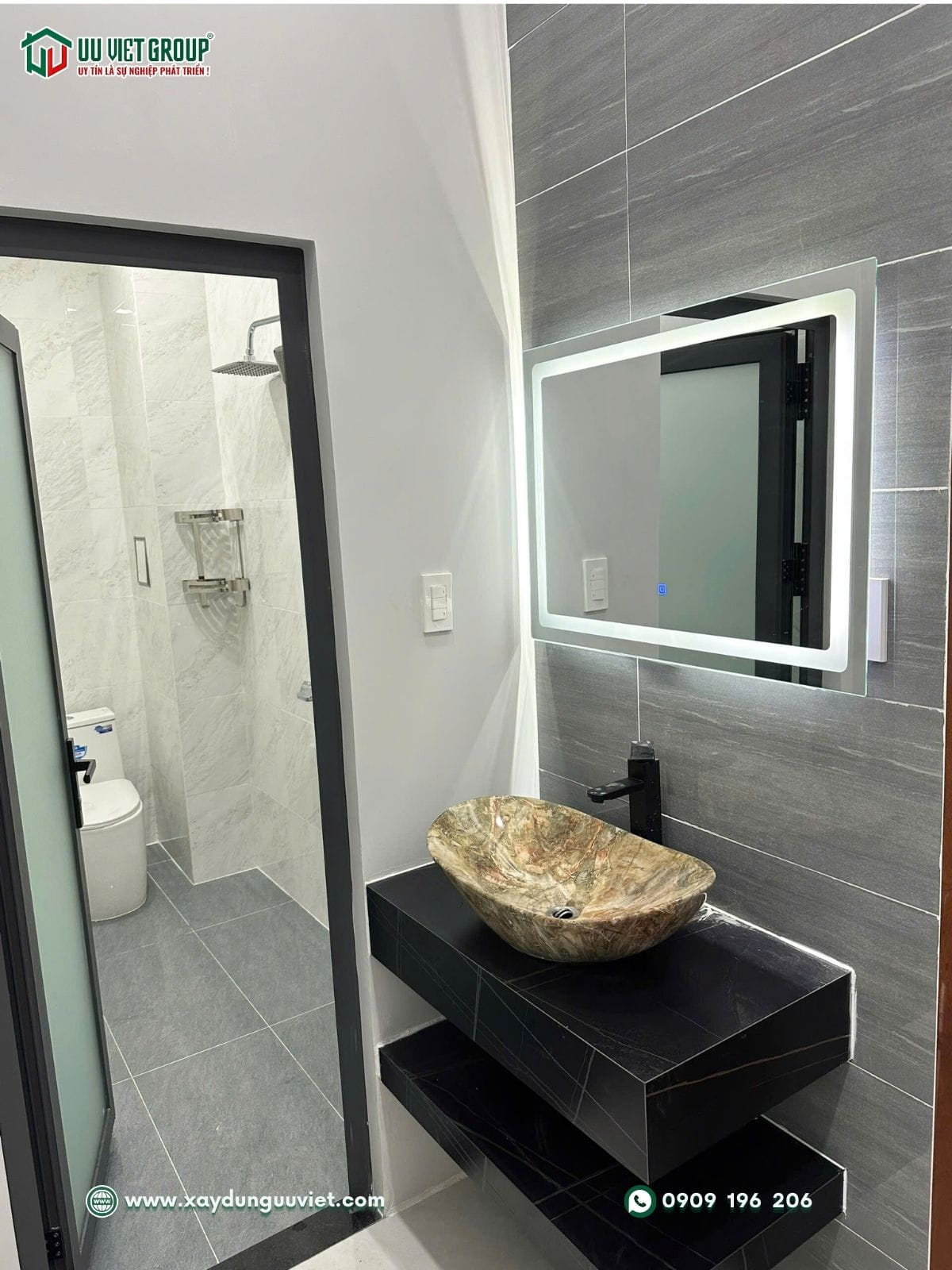 Bàn giao nhà mới 3 tầng