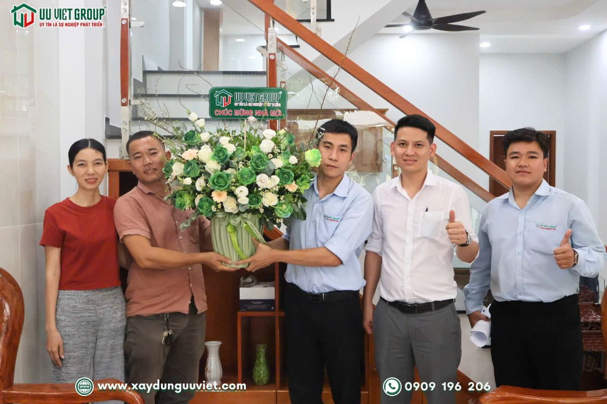 Bàn giao nhà mới 3 tầng