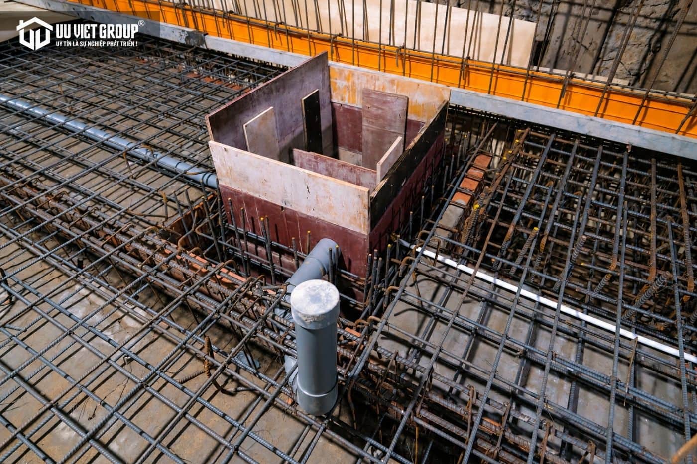 Đổ bê tông tầng hầm công trình Gò Vấp