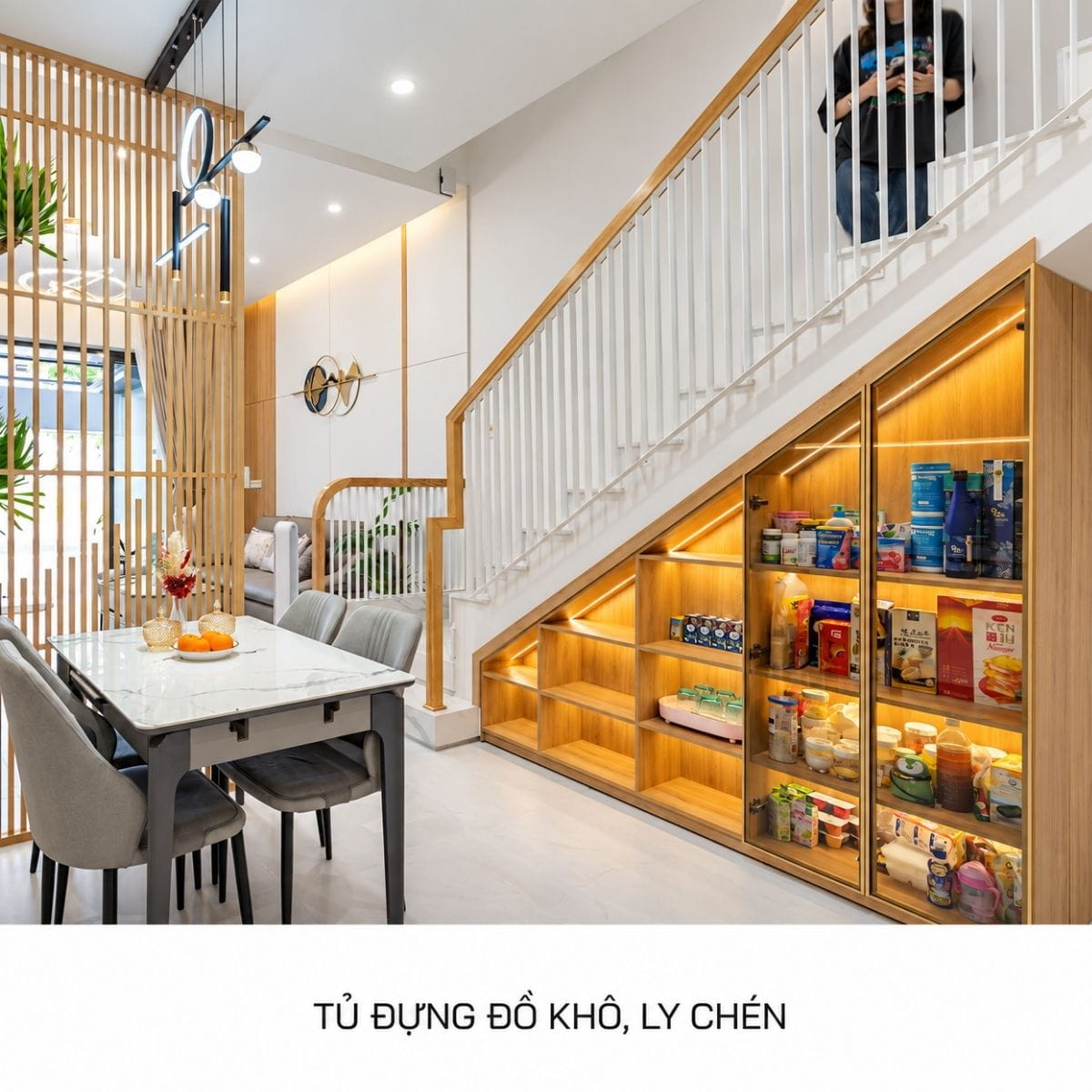 cách tận dụng gầm cầu thang