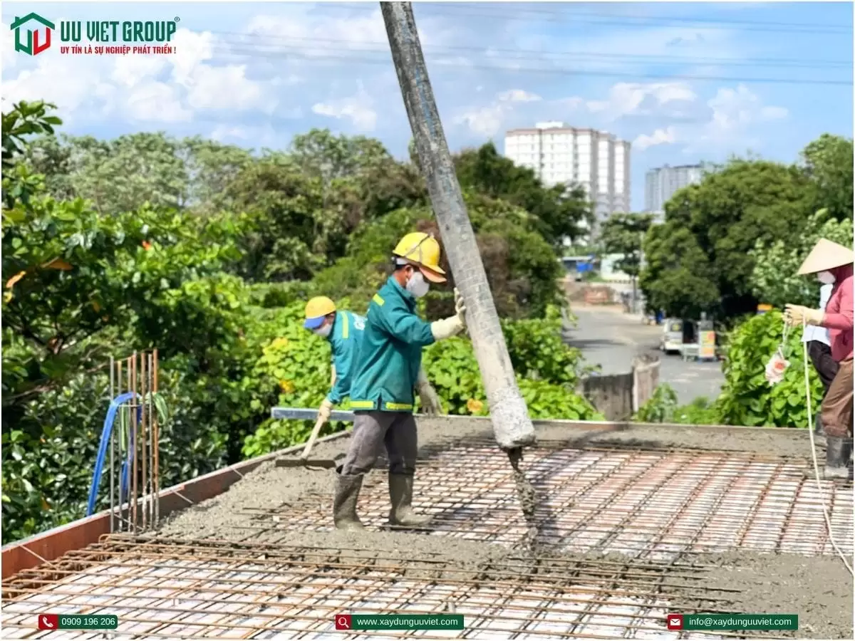 Tiến độ đổ bê tông sàn nhà phố quận 12