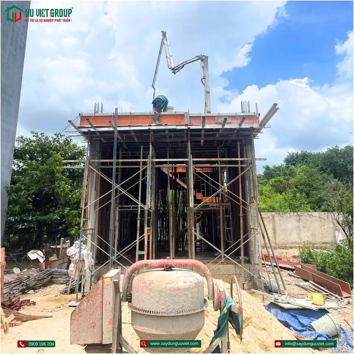 Tiến độ đổ bê tông sàn nhà phố quận 12