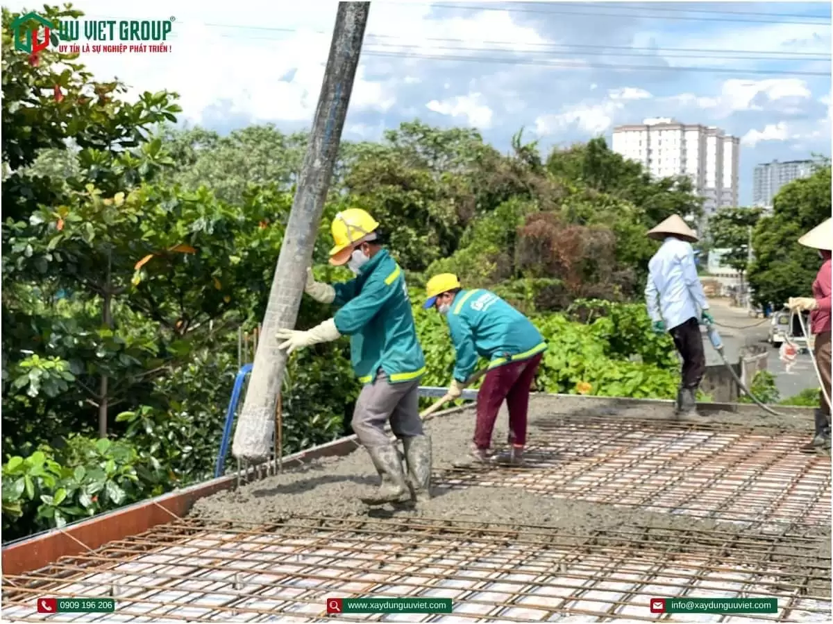Tiến độ đổ bê tông sàn nhà phố quận 12
