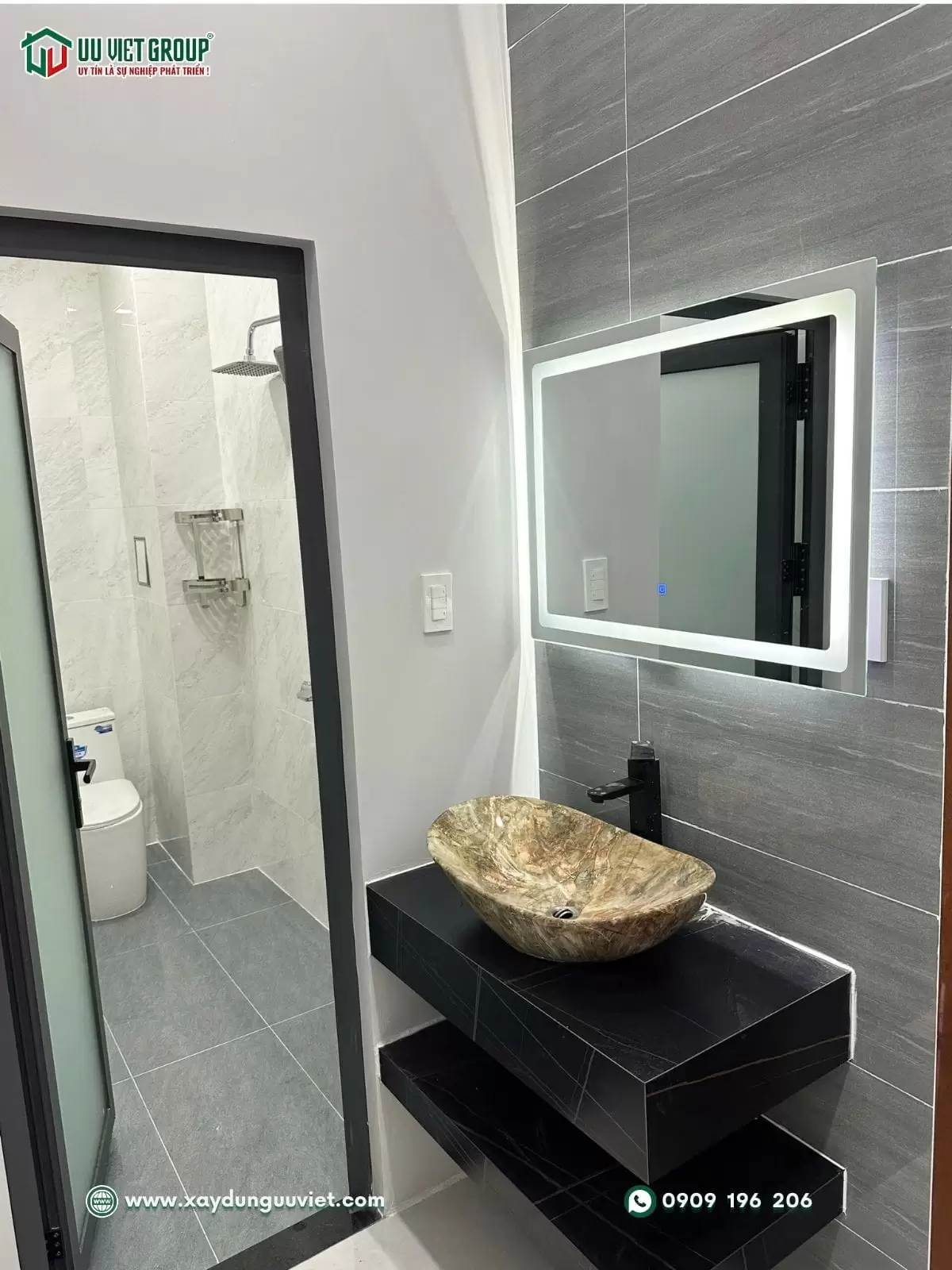 Bàn giao nhà mới 3 tầng